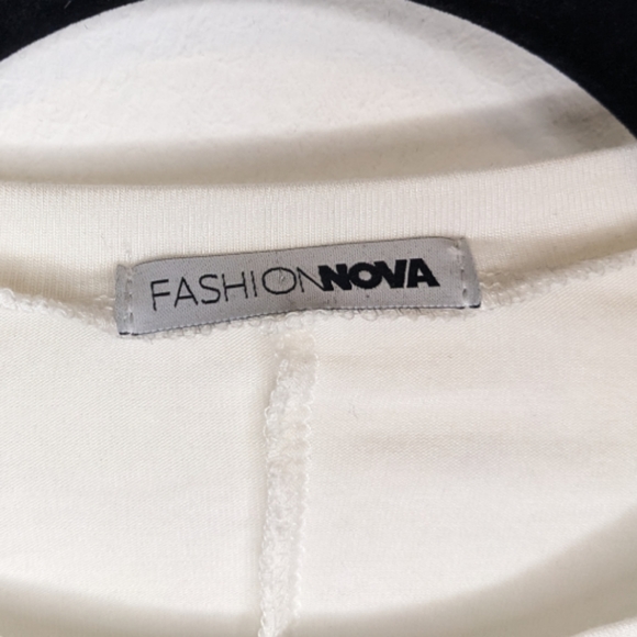 Fashion Nova All Wrapped Up Ivory Crop Wrap Top XS ✨ - Picture 8 of 11